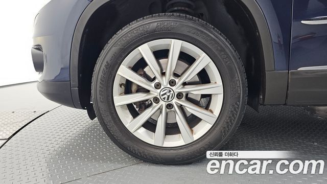 Volkswagen Tiguan из Кореи Encar