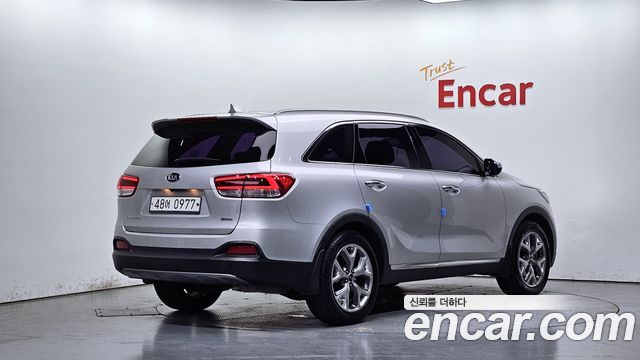 Kia Sorento Diesel 2.0 2WD Prestige — пробег 107 478 км — фото 2 из 5