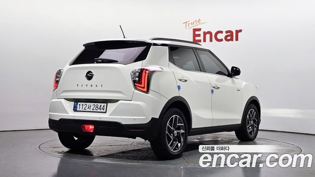Ssangyong TIBOLI из Кореи Encar