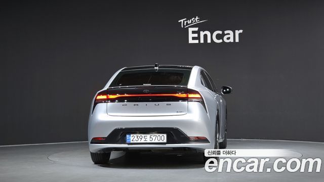 Toyota Prius из Кореи Encar