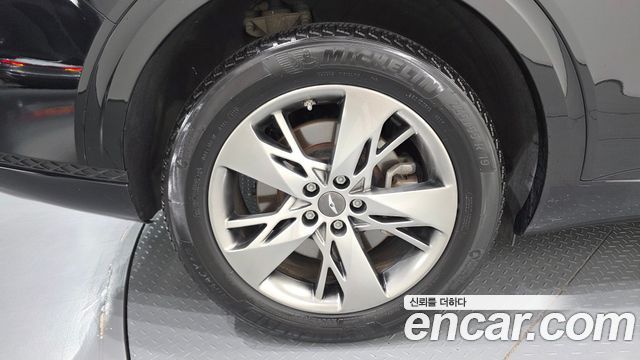 Genesis GV70 из Кореи Encar