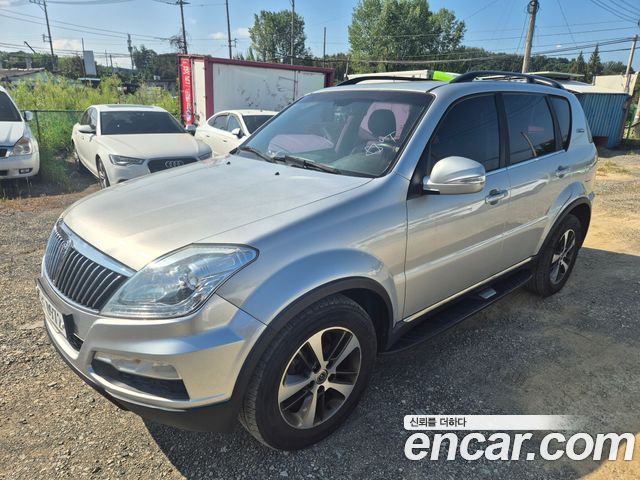 Ssangyong Rexton 2.0 4WD RX7 Luxury — пробег 201 000 км — фото 2 из 5