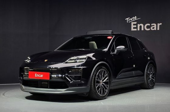 Porsche Macan Base 4 — пробег 11 835 км — фото 1 из 5