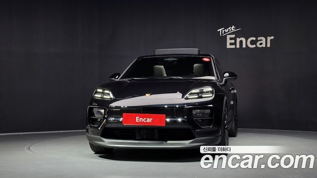 Porsche Macan Base 4 — пробег 11 835 км — фото 3 из 5