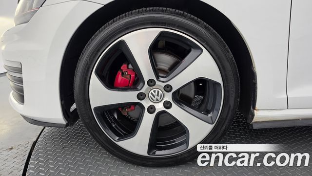 Volkswagen Golf из Кореи Encar
