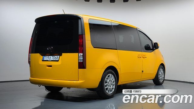 Hyundai Staria из Кореи Encar