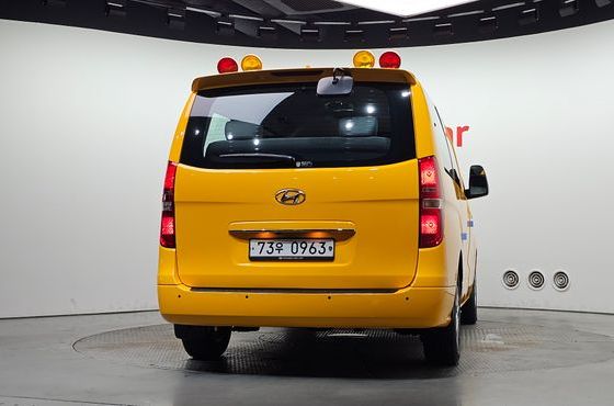 Hyundai Starex School Bus — пробег 80 283 км — фото 4 из 5