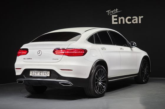 Mercedes-Benz GLC-Class GLC220 d 4MATIC Premium Coupe — пробег 114 046 км — фото 2 из 5