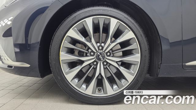 Kia K8 из Кореи Encar