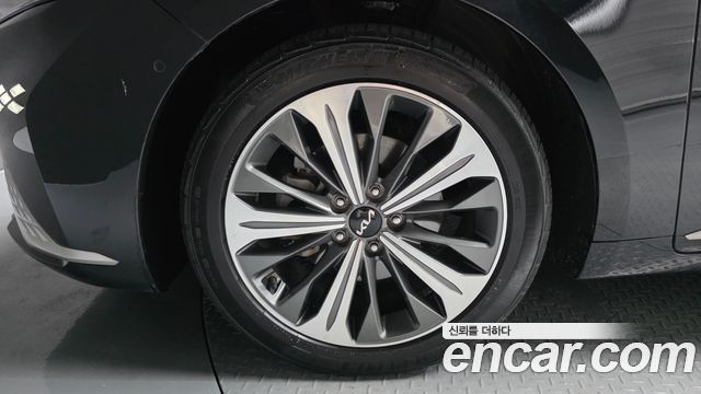 Kia K8 из Кореи Encar