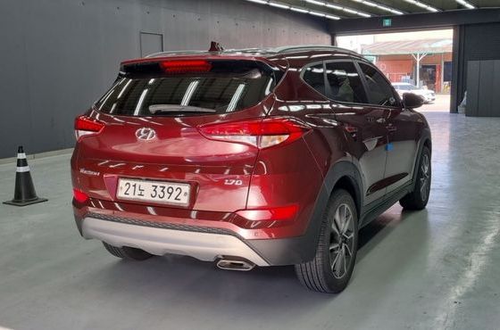 Hyundai Tucson Diesel 1.7 2WD Premium — пробег 133 720 км — фото 4 из 5