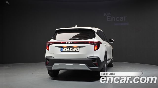 Kia Seltos из Кореи Encar