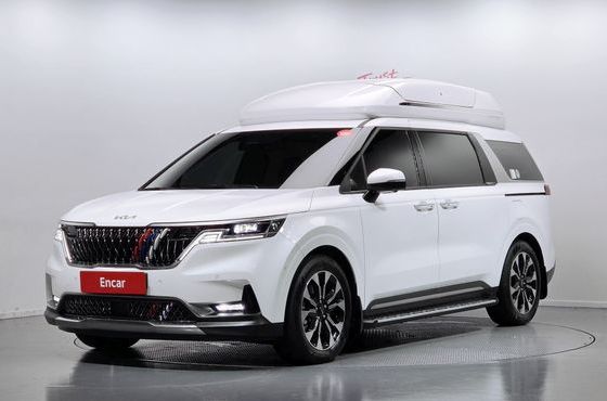 Kia Carnival Gasoline 9-Seater Signature — пробег 14 464 км — фото 1 из 5