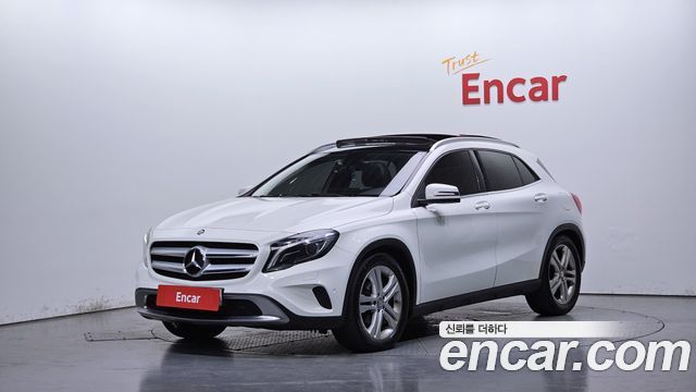 Mercedes-Benz GLA-Class GLA200 CDI 4MATIC — пробег 106 468 км — фото 1 из 5