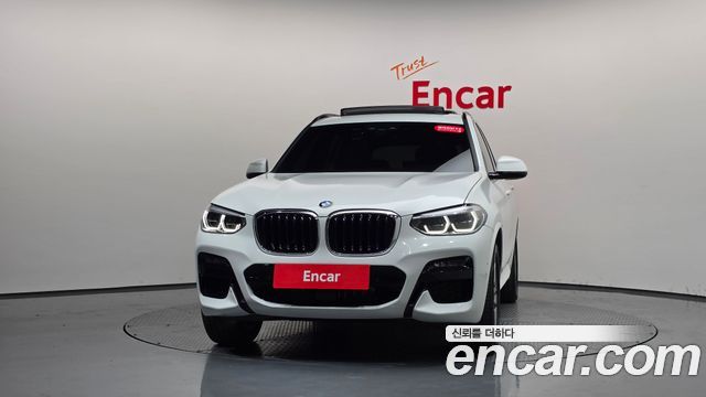 BMW X3 xDrive 20i M Sport — пробег 10 135 км — фото 3 из 5