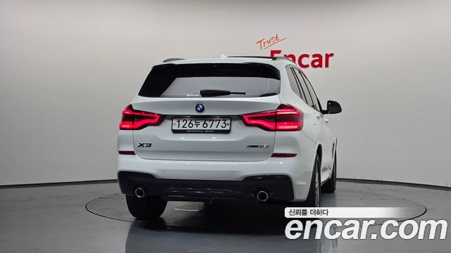 BMW X3 xDrive 20i M Sport — пробег 10 135 км — фото 4 из 5