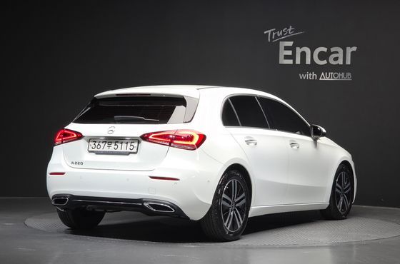 Mercedes-Benz A-Class A220 Hatchback — пробег 13 478 км — фото 2 из 5