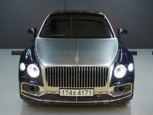 Bentley Flying Spur 4.0 — пробег 24 685 км — фото 5 из 5