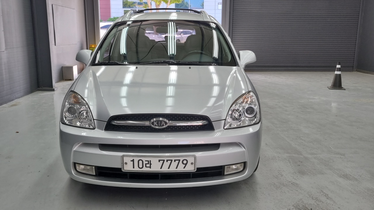 Kia Carens из Кореи Encar