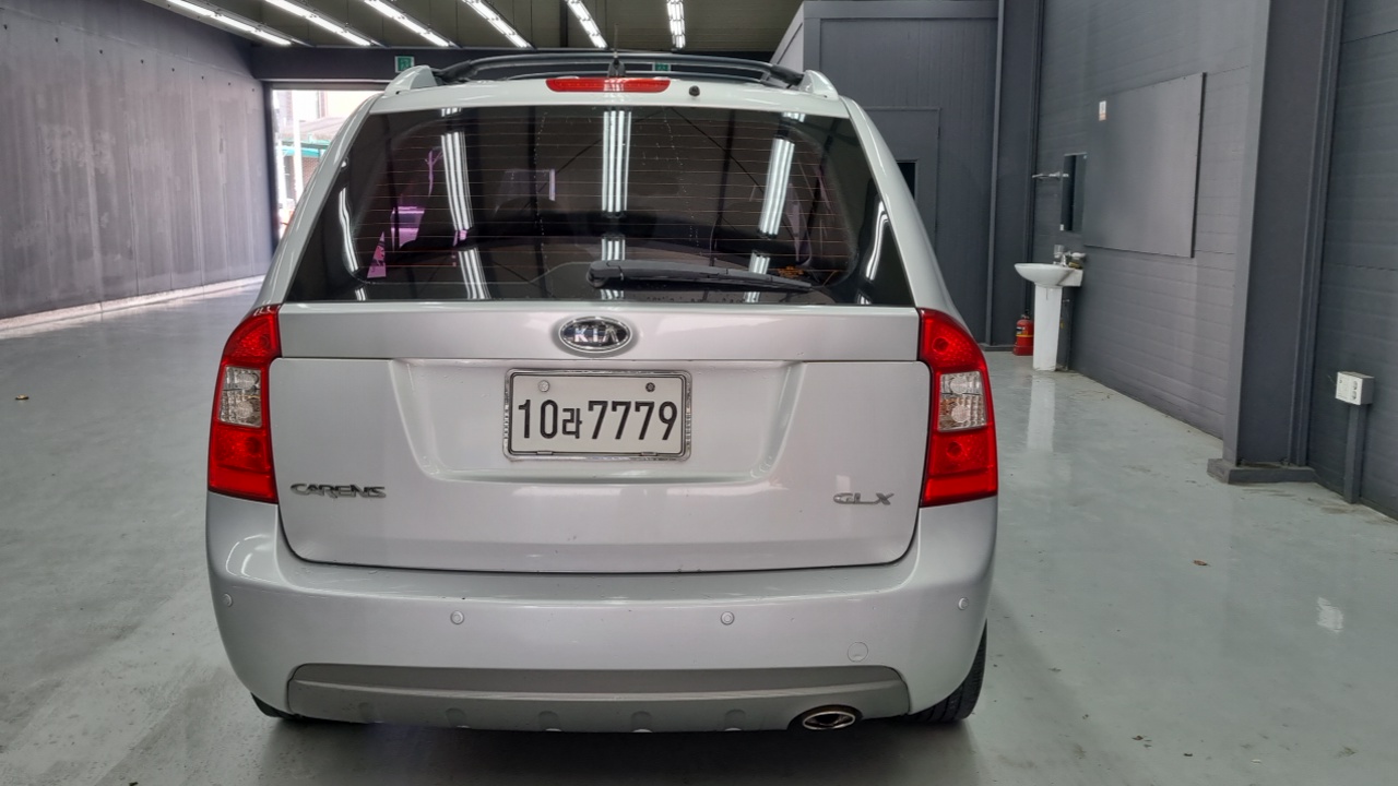 Kia Carens из Кореи Encar