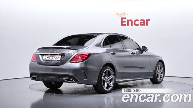 Mercedes-Benz C-Class C200 4MATIC AMG Line — пробег 42 569 км — фото 2 из 5