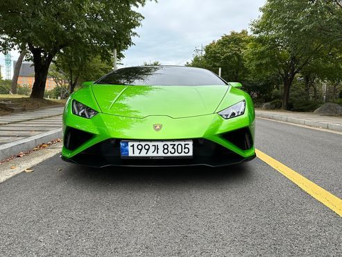 Lamborghini Huracan LP610-2 EVO Spyder — пробег 4 900 км — фото 1 из 5