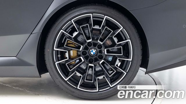 BMW M5 M5 Touring First Edition — пробег 6 401 км — фото 5 из 5