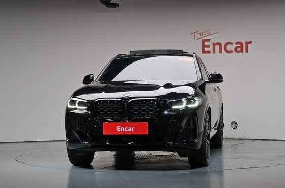 BMW X4 xDrive20i M Sports Pro — пробег 5 693 км — фото 3 из 5