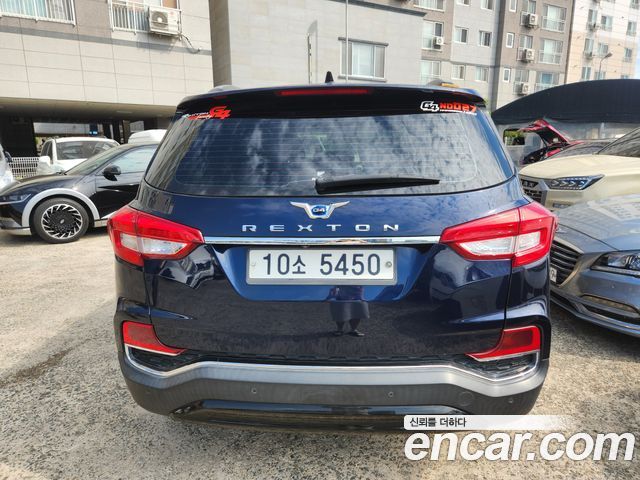 Ssangyong Rexton из Кореи Encar
