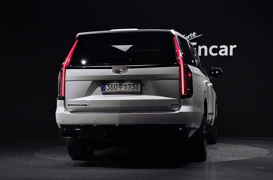 Cadillac Escalade 6.2 Sports Platinum — пробег 77 485 км — фото 4 из 5