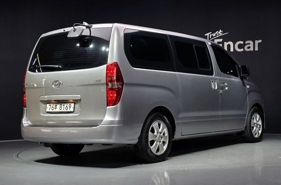 Hyundai Starex Wagon 11-Seater Smart — пробег 101 273 км — фото 2 из 5