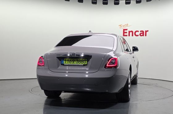 Rolls-Royce Ghost 6.7 V12 — пробег 4 888 км — фото 4 из 5