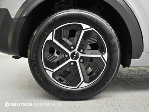 Kia Niro Prestige — пробег 17 479 км — фото 5 из 5