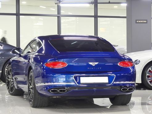 Bentley Continental 4.0 GT — пробег 35 900 км — фото 3 из 5