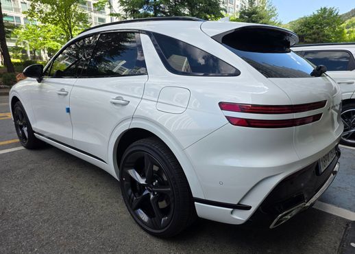 Genesis GV70 2.5T Gasoline 2WD — пробег 1 890 км — фото 2 из 5