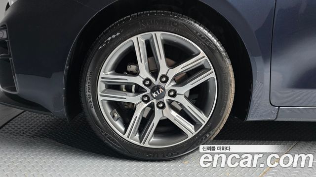 Kia K3 Luxury — пробег 67 151 км — фото 5 из 5