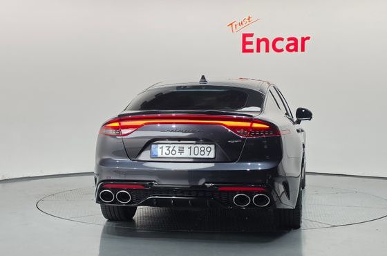 Kia Stinger 3.3 GT AWD ACRO EDITION — пробег 72 927 км — фото 4 из 5