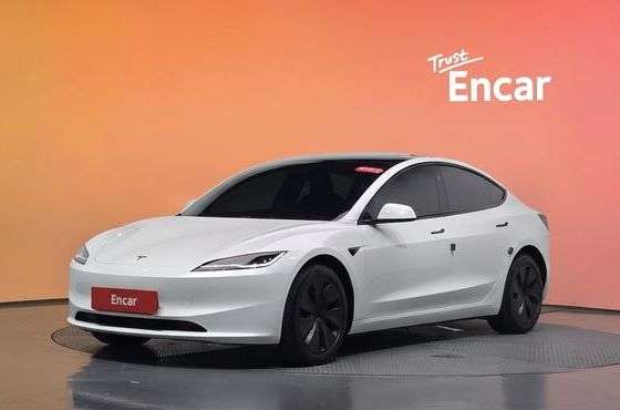 Tesla Model 3 Long Range AWD — пробег 47 277 км — фото 1 из 5
