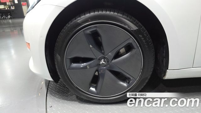 Tesla Model 3 из Кореи Encar