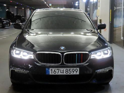 BMW 5-Series 530i M Sport Package Plus — пробег 37 352 км — фото 2 из 5