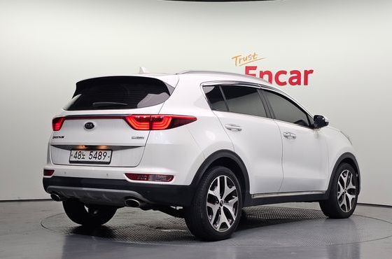 Kia Sportage Diesel 2WD Noblesse Plus — пробег 104 143 км — фото 2 из 5