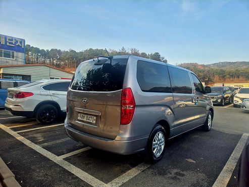Hyundai Starex 3-Seater VAN Smart — пробег 146 747 км — фото 2 из 5