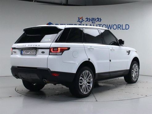 Land Rover Range Rover Sport 4.4 SDV8 HSE Dynamic — пробег 59 964 км — фото 2 из 5