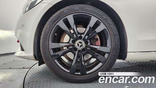 Mercedes-Benz C-Class из Кореи Encar