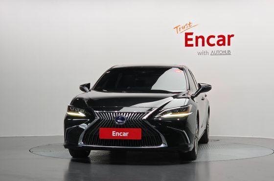 Lexus ES Executive — пробег 142 875 км — фото 3 из 5