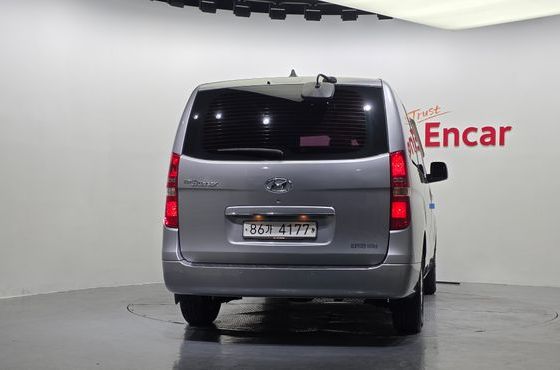 Hyundai Starex 5-Seater VAN Modern — пробег 128 020 км — фото 4 из 5