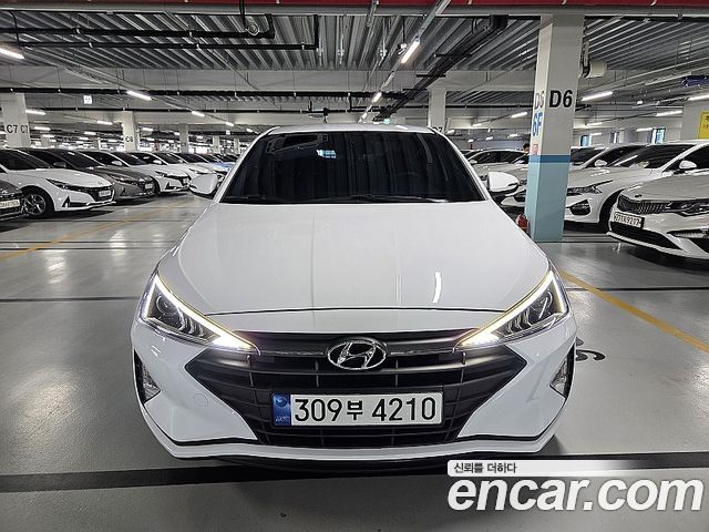 Hyundai AVANTE 1.6 Smart — пробег 57 809 км — фото 2 из 5