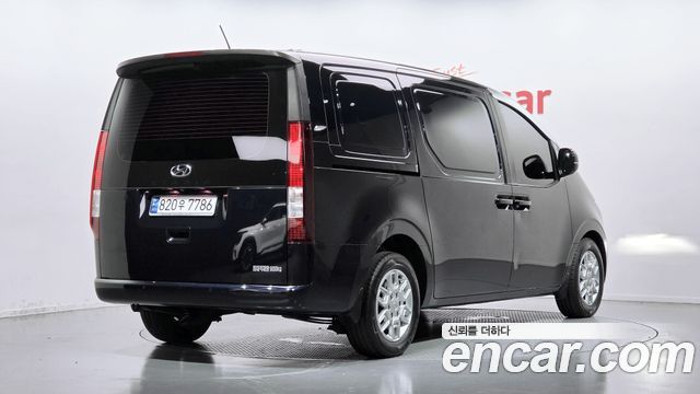 Hyundai Staria из Кореи Encar