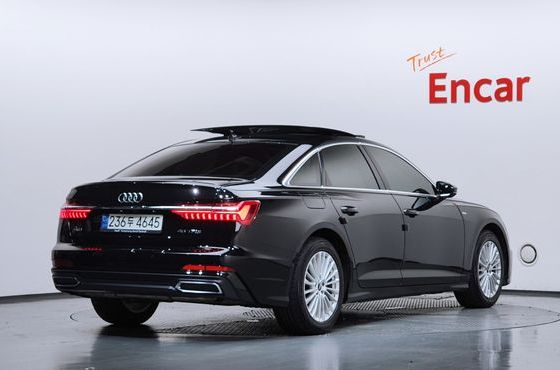 Audi A6 45 TFSI Premium — пробег 81 917 км — фото 2 из 5