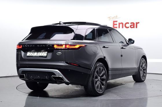 Land Rover Range Rover Velar 3.0 D300 R-Dynamic SE — пробег 115 568 км — фото 2 из 5